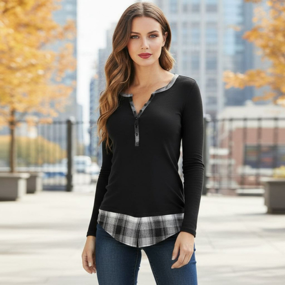 VENUS Tops - Venus Medium Black Plaid Hem Henley Long Sleeve Top